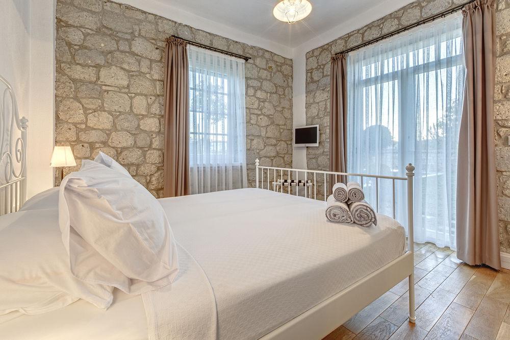 Alacati Casa Bella +12 Hotel ภายนอก รูปภาพ